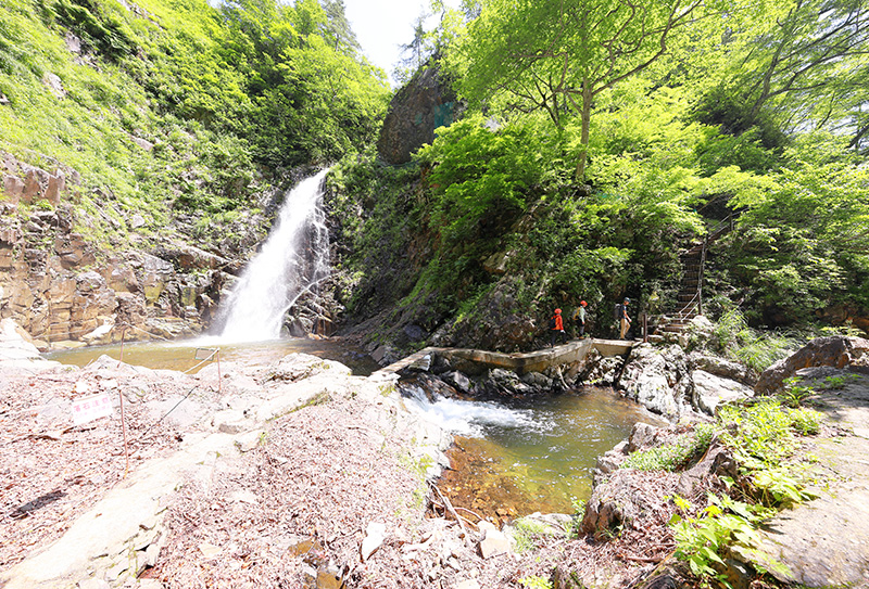白神山地トレッキング 暗門の滝
